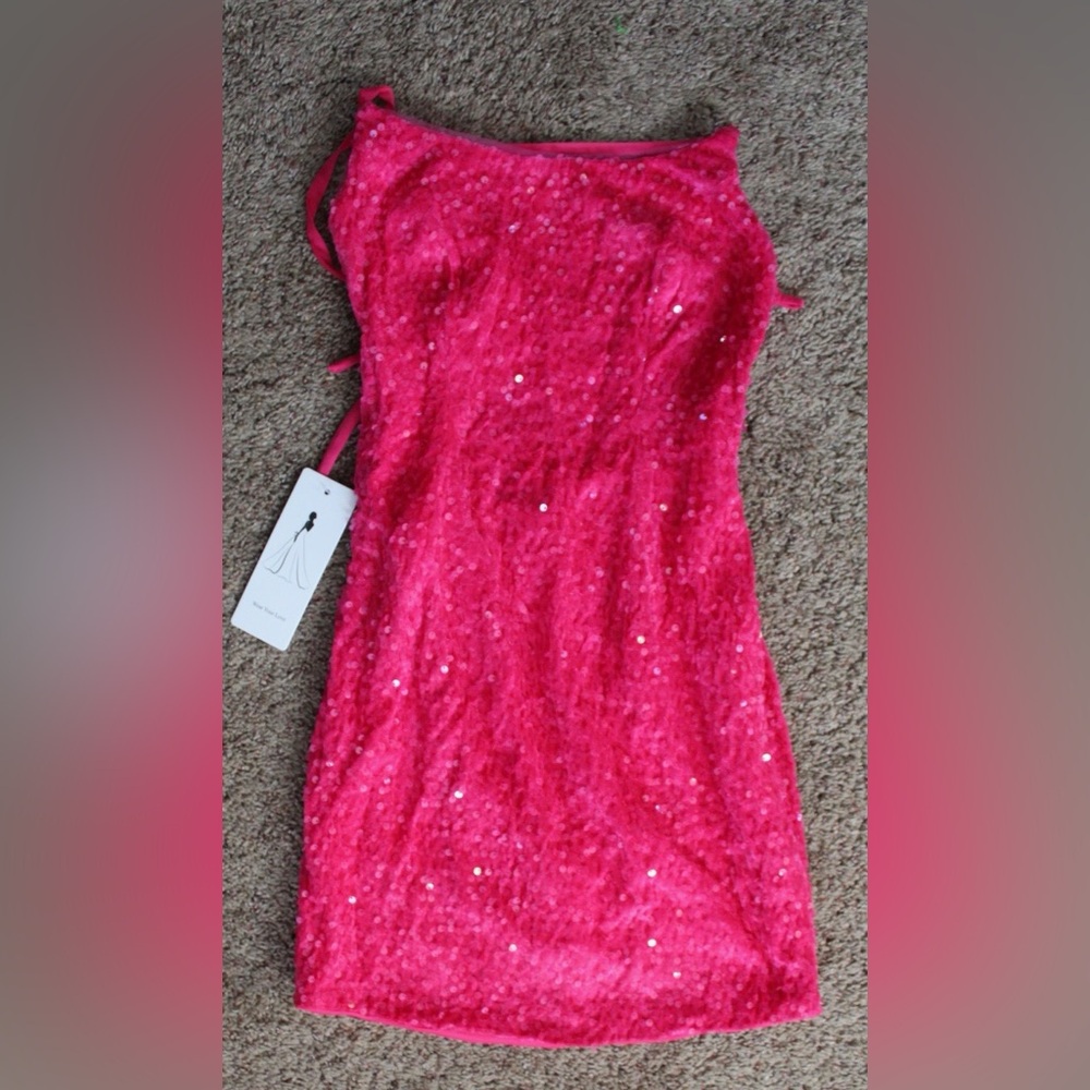 Maxianever pink homecoming dress